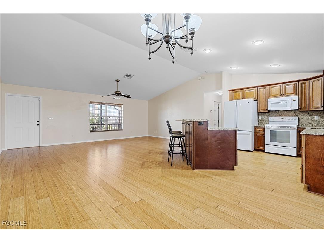 2738 NW 4th Terrace Cape Coral FL 33993 2025014465 image25