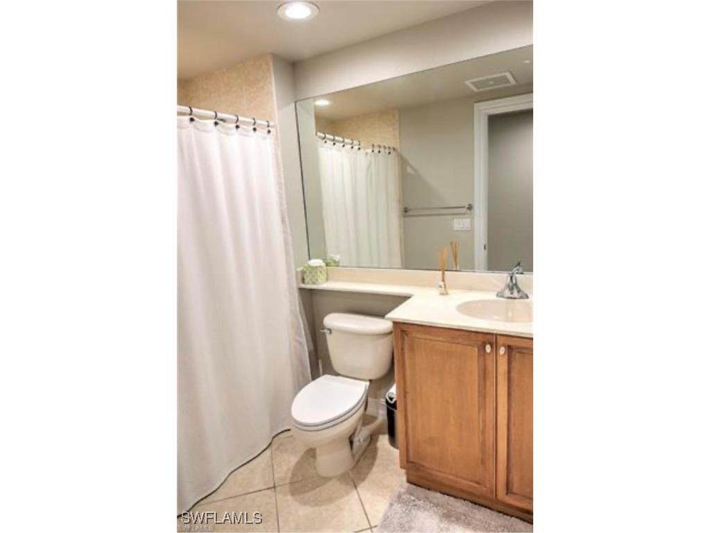 2738 Tiburon Boulevard E #B-104 Naples FL 34109 225079086 image6