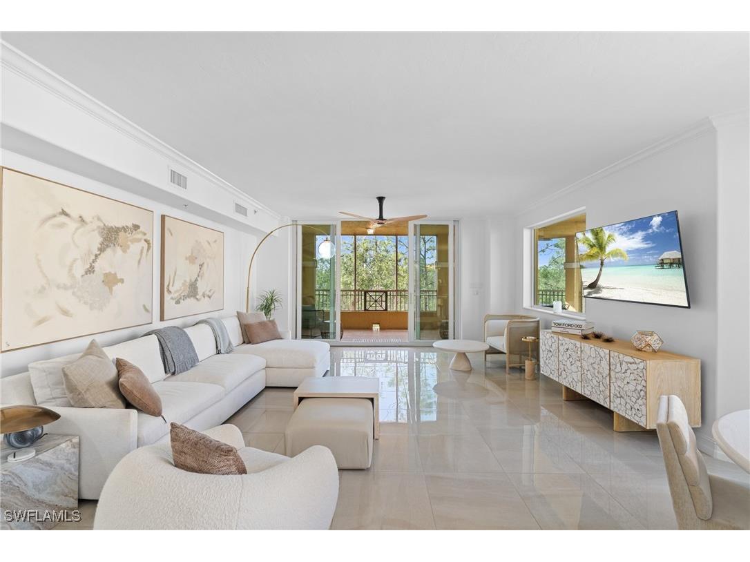 2738 Tiburon Boulevard E #B-305 Naples FL 34109 225052036 image1