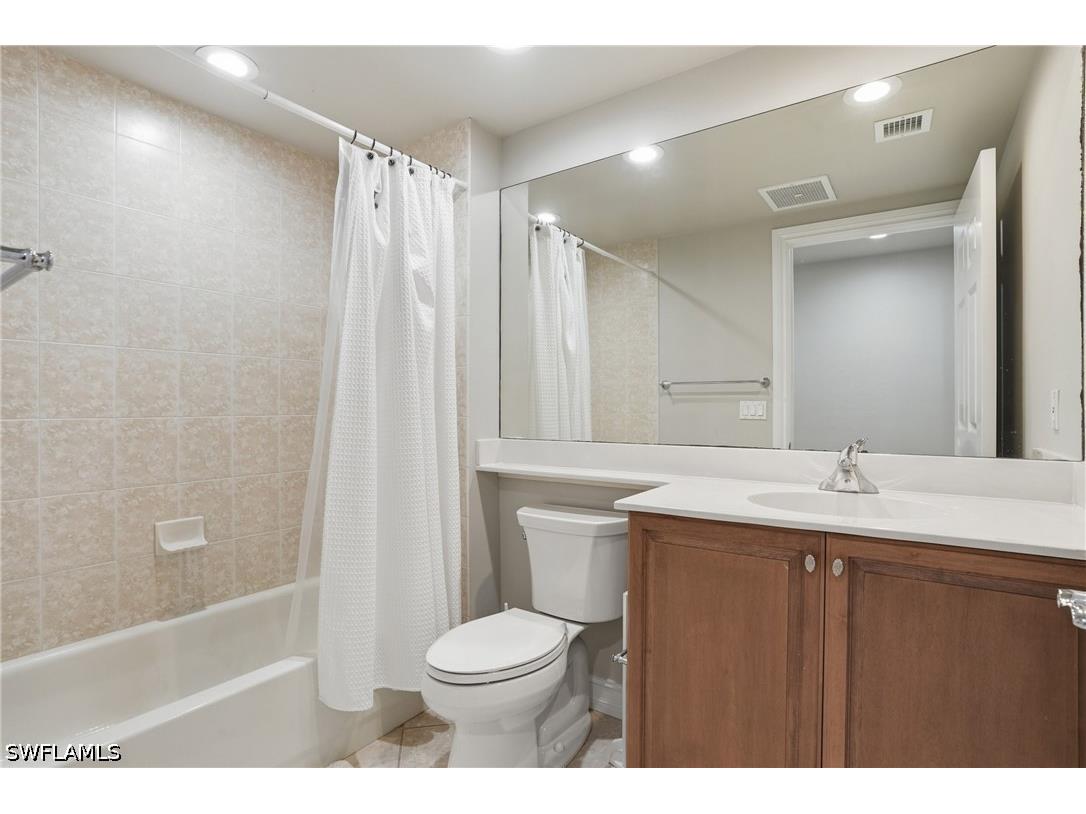 2738 Tiburon Boulevard E #B104 Naples FL 34109 226014964 image10