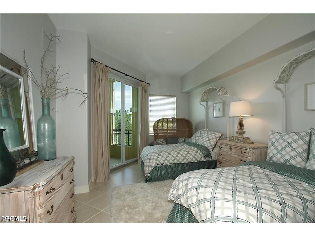 2738 Tiburon Boulevard E #B403 Naples FL 34109 2026014983 image26