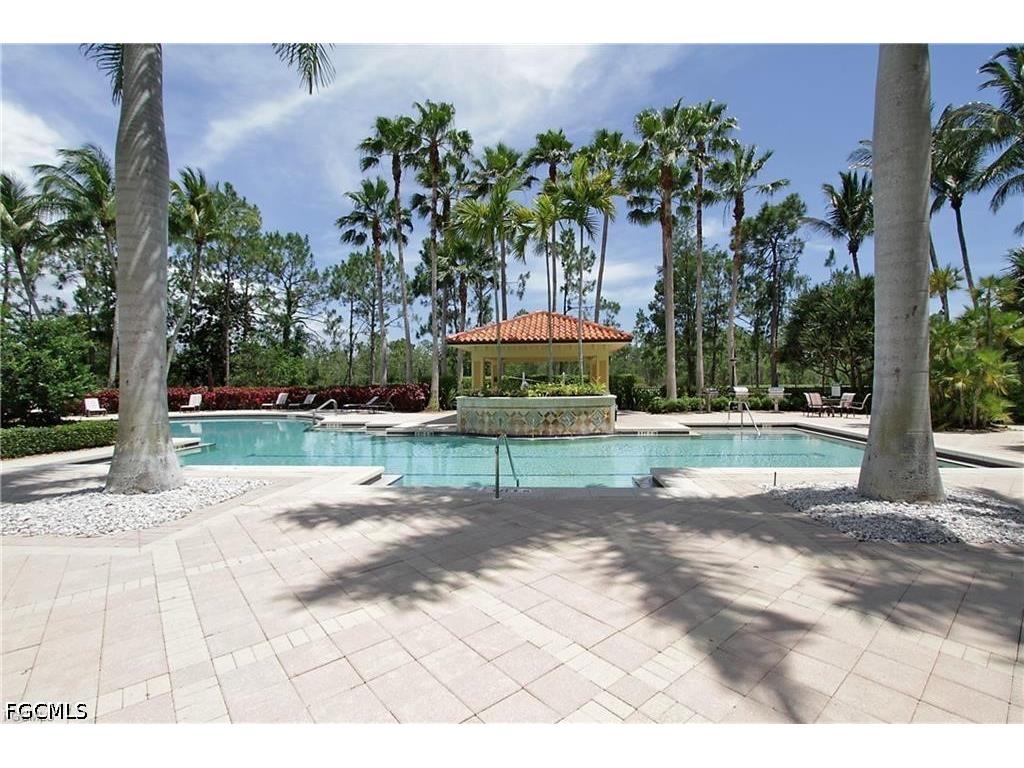 2738 Tiburon Boulevard E #B403 Naples FL 34109 2026014983 image6