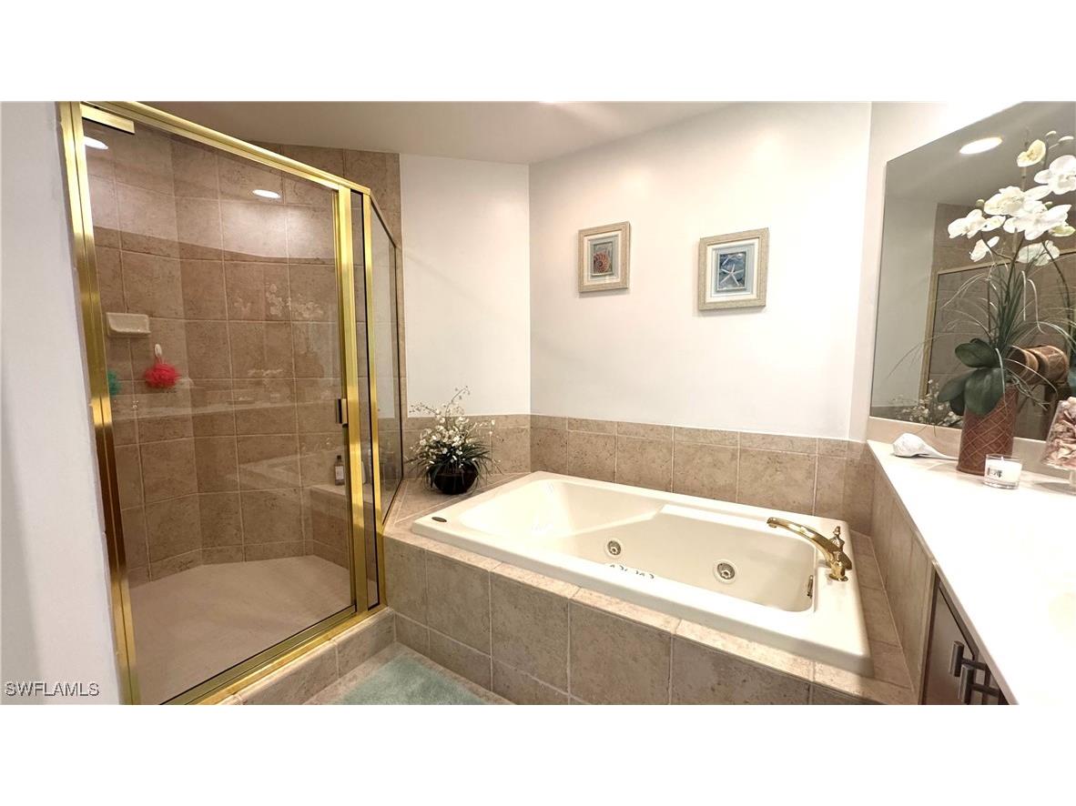 2738 Tiburon Boulevard E #B405 Naples FL 34109 225068132 image13