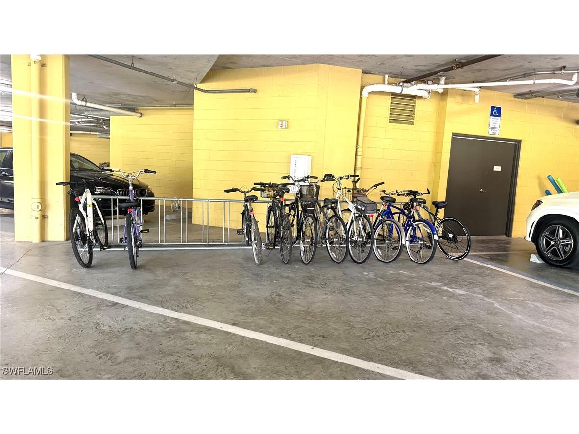 2738 Tiburon Boulevard E #B405 Naples FL 34109 225068132 image29