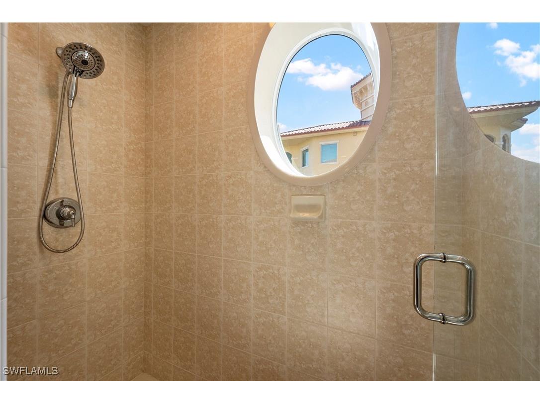 2738 Tiburon Boulevard E #B406 Naples FL 34109 225057405 image26