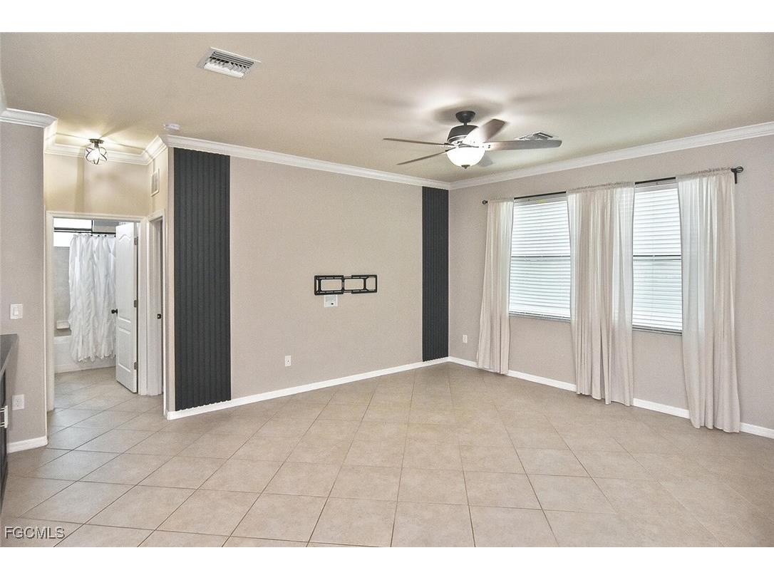 2738 Via Piazza Loop Fort Myers FL 33905 2025014505 image13
