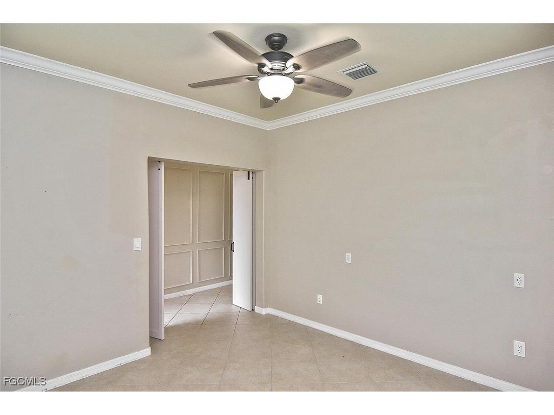2738 Via Piazza Loop Fort Myers FL 33905 2025014505 image18