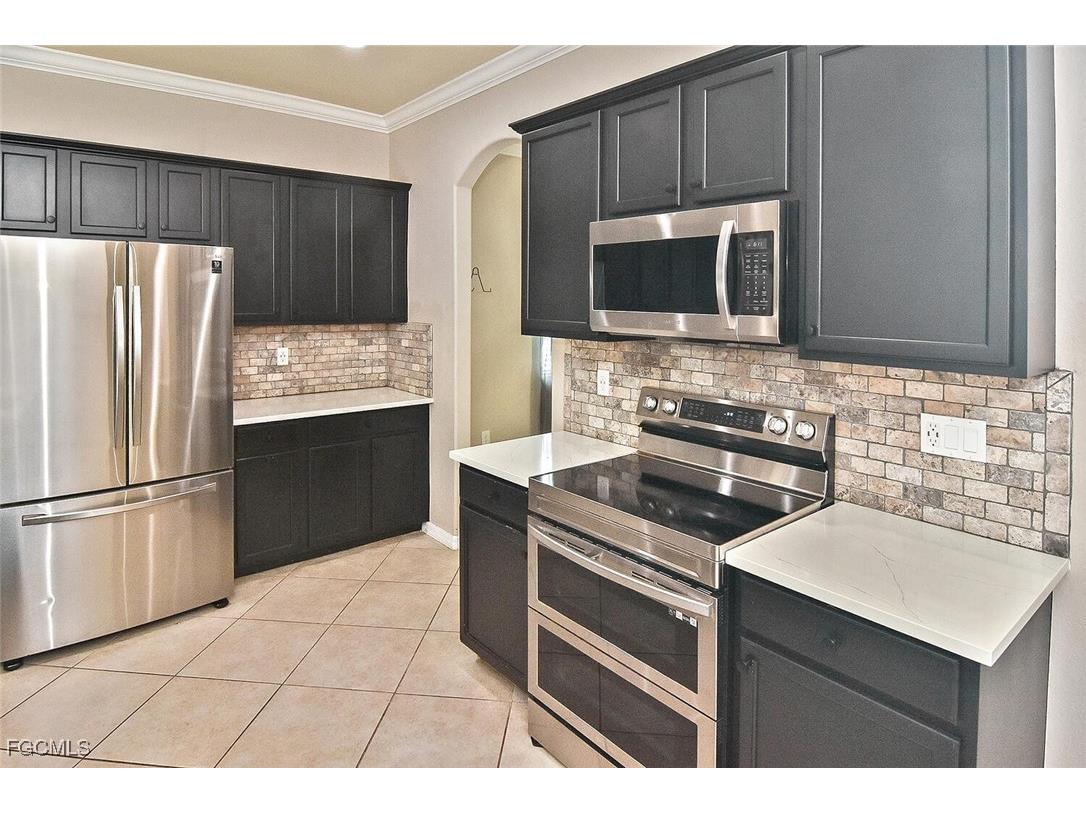 2738 Via Piazza Loop Fort Myers FL 33905 2025014505 image4