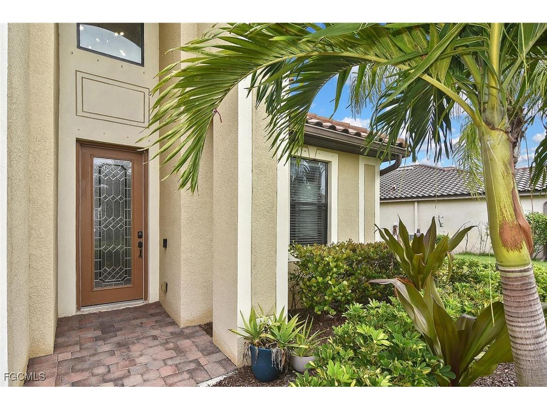 2738 Via Piazza Loop Fort Myers FL 33905 2025014505 image44