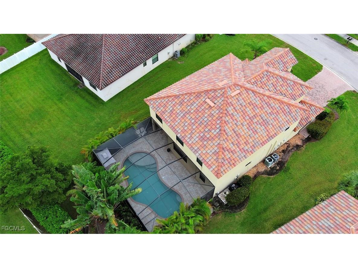 2738 Via Piazza Loop Fort Myers FL 33905 2025014505 image48