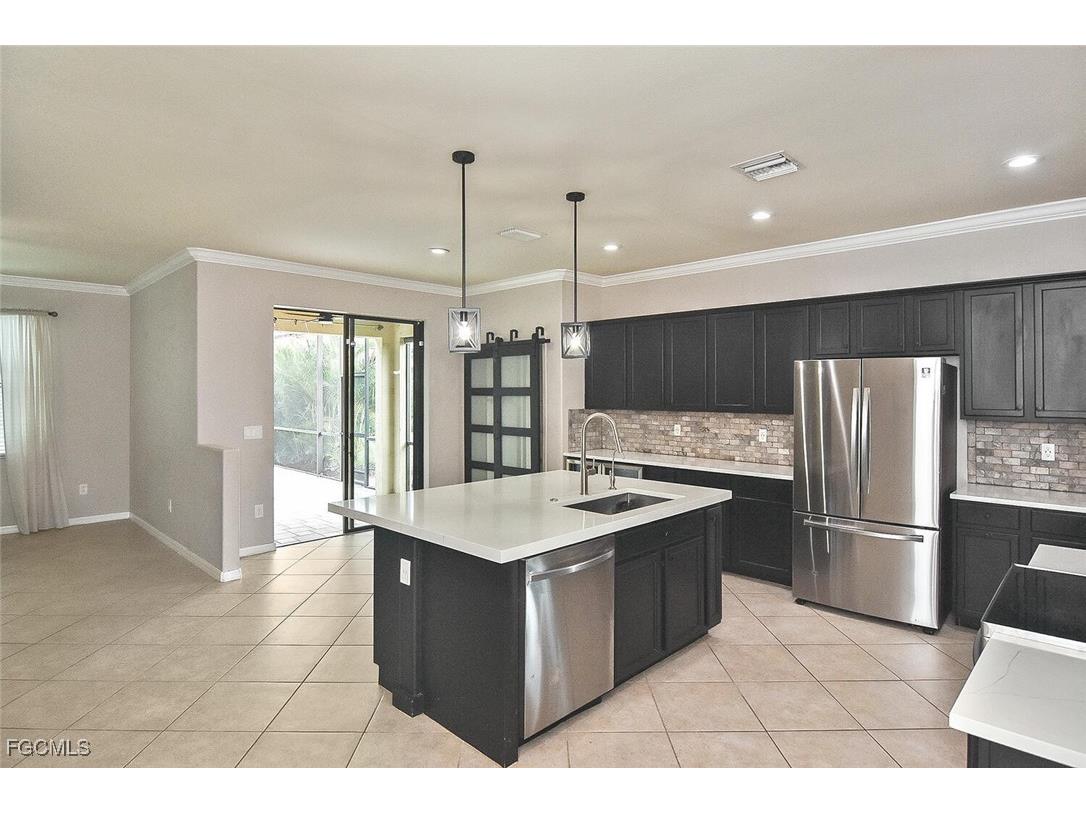 2738 Via Piazza Loop Fort Myers FL 33905 2025014505 image6