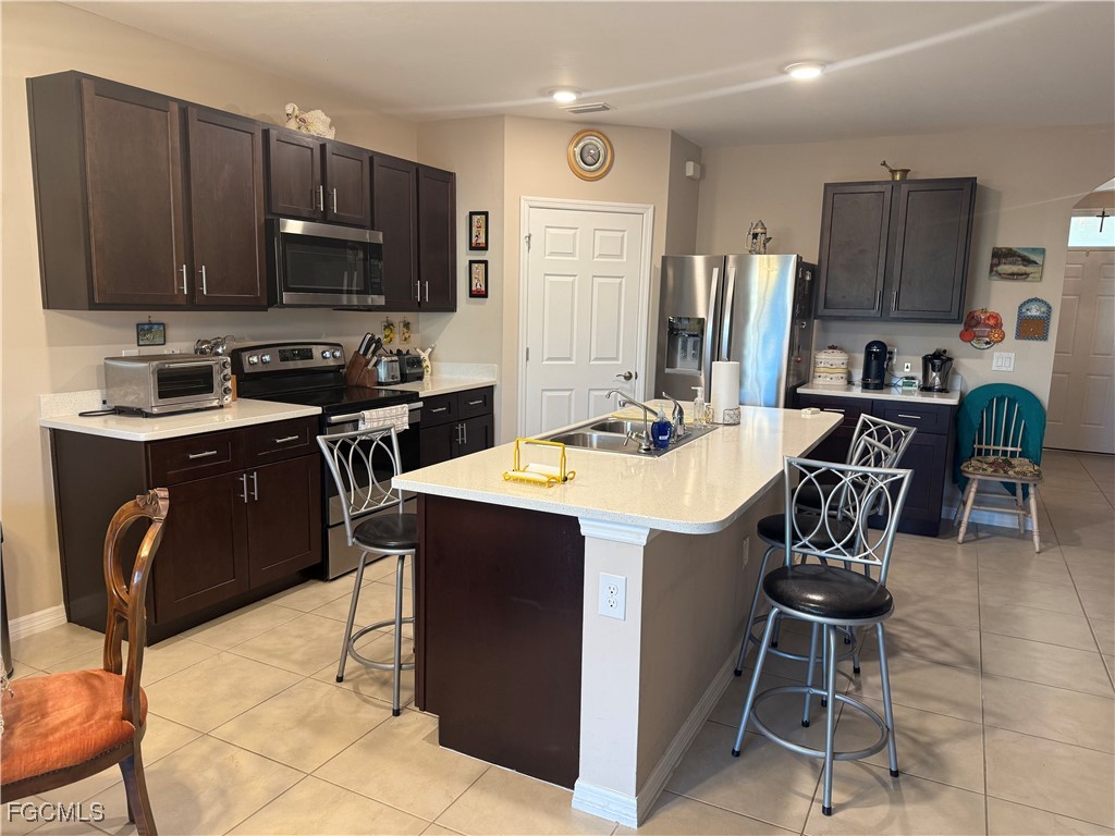 2739 Merida Lane Cape Coral FL 33909 2025018159 image12