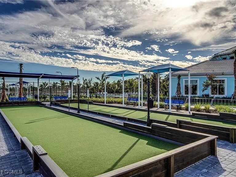 2739 Merida Lane Cape Coral FL 33909 2025018159 image23