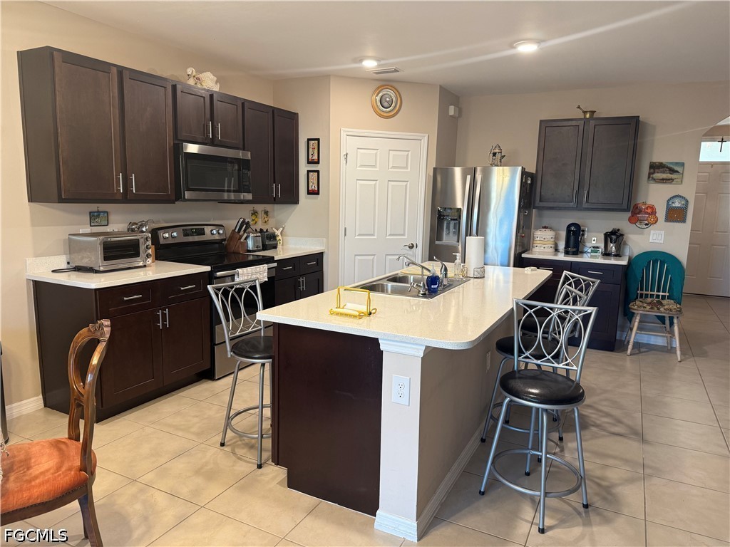 2739 Merida Lane Cape Coral FL 33909 2026022119 image8