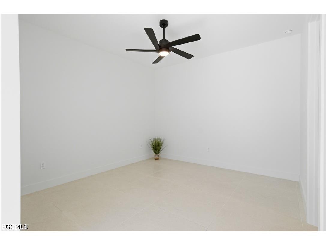 2739 SW 42nd Lane Cape Coral FL 33914 2026019676 image43