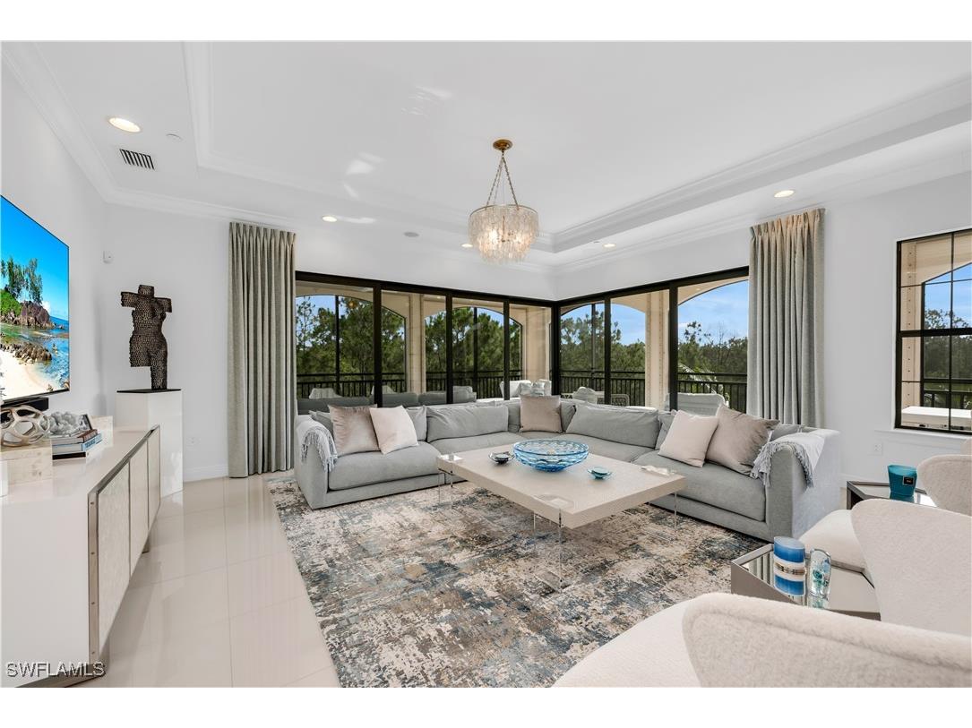 2739 Tiburon Boulevard E #302 Naples FL 34109 225053840 image4