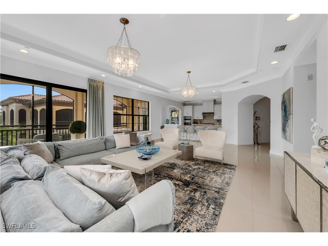 2739 Tiburon Boulevard E #302 Naples FL 34109 225053840 image5