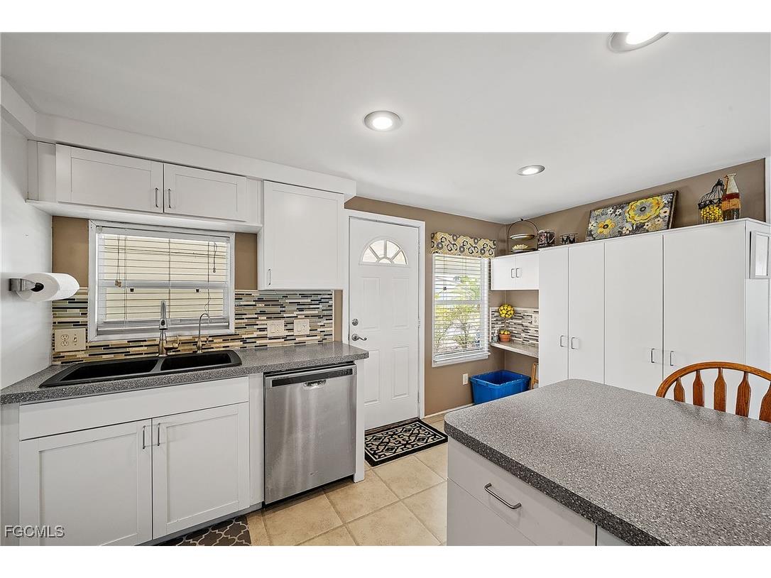 274 Boros Drive North Fort Myers FL 33903 2026003657 image11