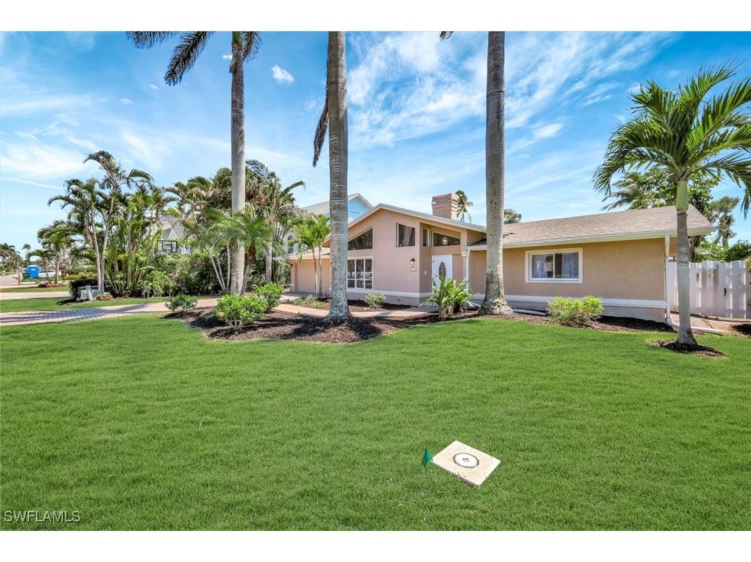 274 Conners Avenue Naples FL 34108 225038804 image37