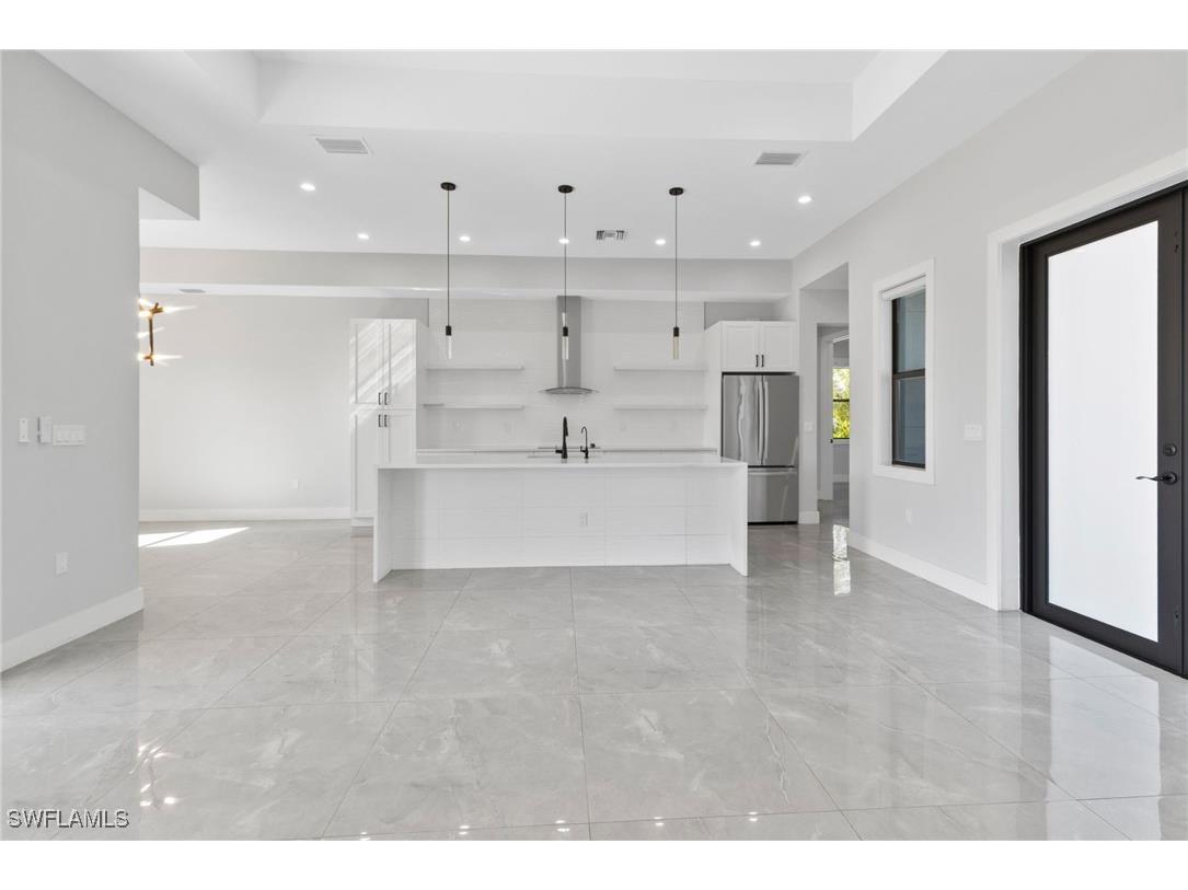 2740 35th Avenue NE Naples FL 34120 225079396 image4