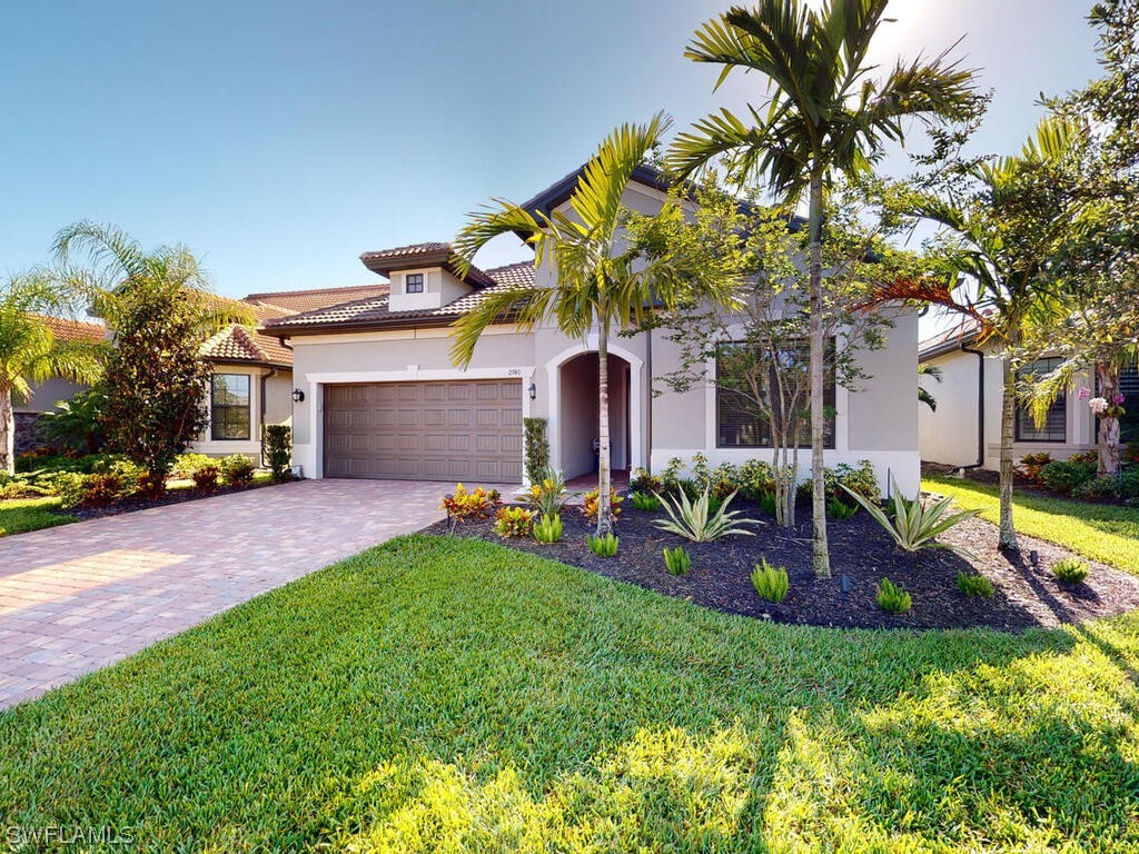 2740 Amaranda Court Naples FL 34114 223026451 image1