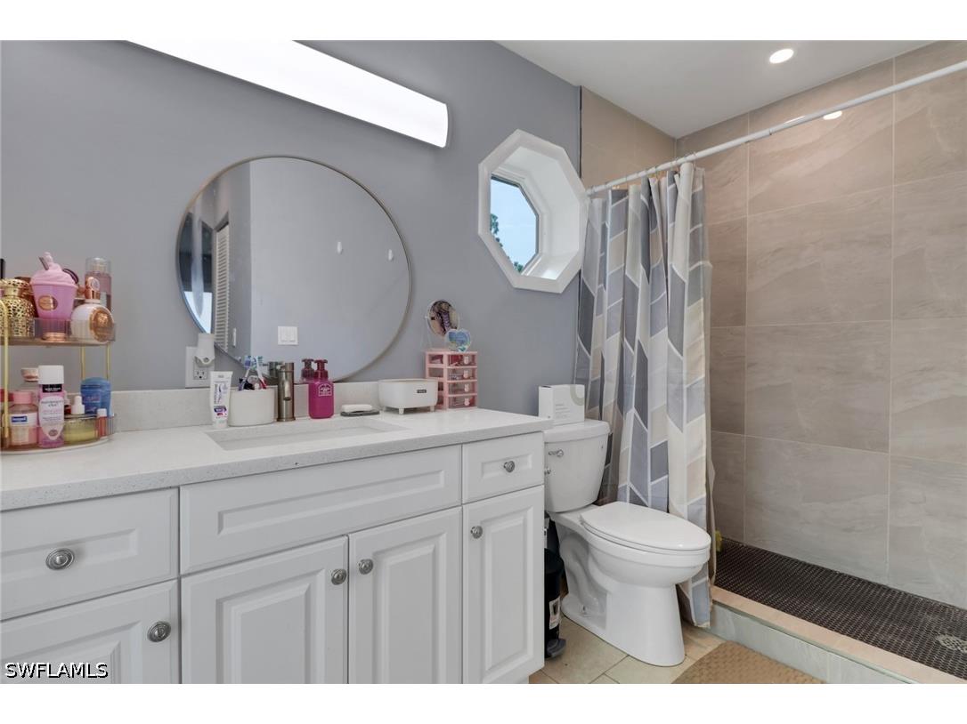 2740 Randall Naples FL 34120 226012504 image15