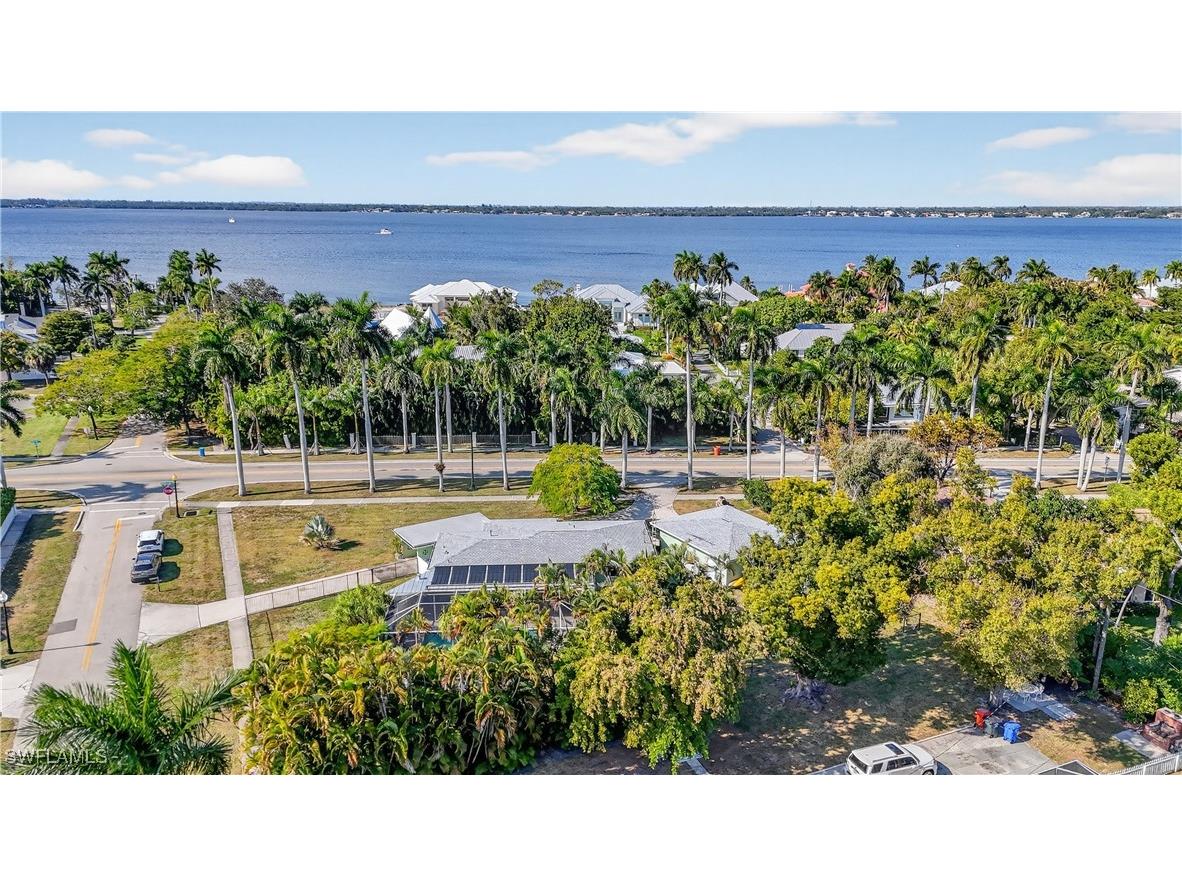 2741 Mcgregor Boulevard Fort Myers FL 33901 226000137 image35
