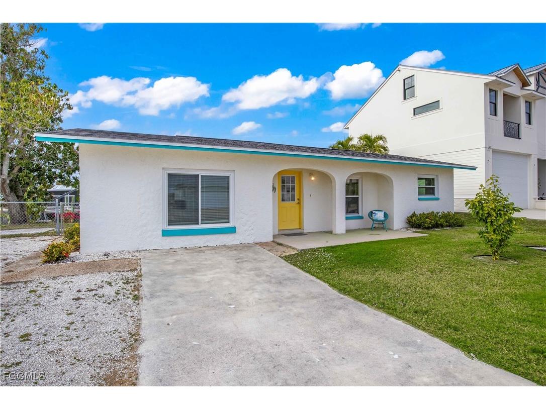 2742 Bruce Street Matlacha FL 33993 2026001828 image6
