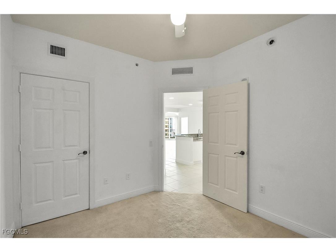 2743 1st Street #1006 Fort Myers FL 33916 2025017369 image25