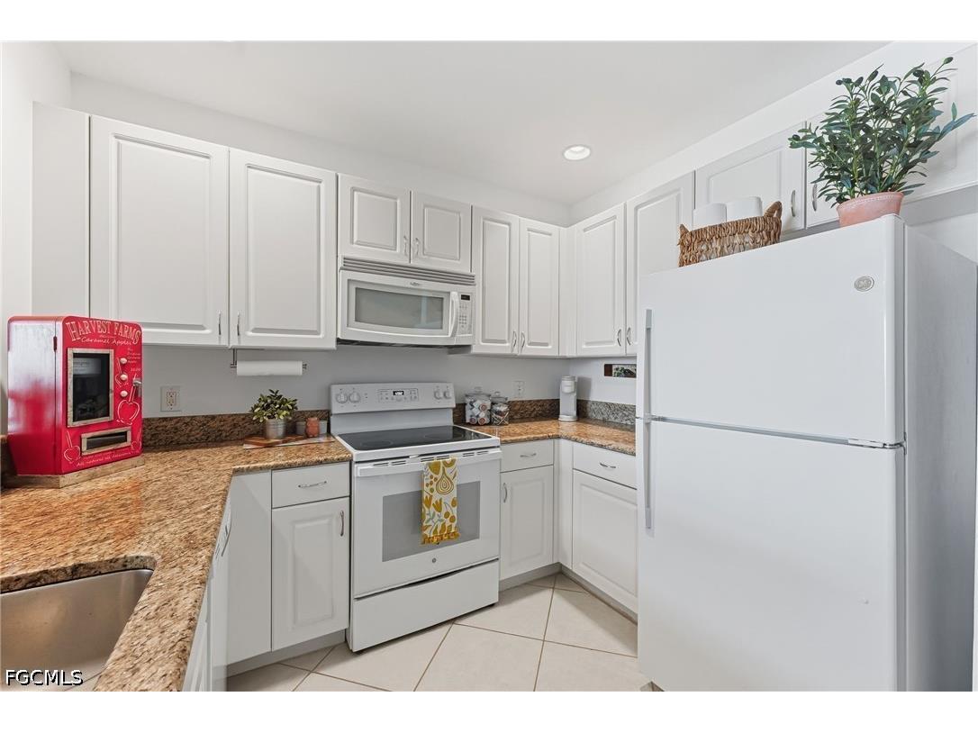 2743 1st Street #102 Fort Myers FL 33916 2026028914 image6