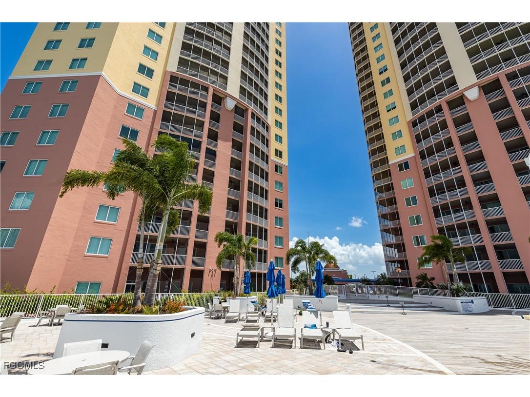 2743 1st Street #104 Fort Myers FL 33916 2025012346 image1