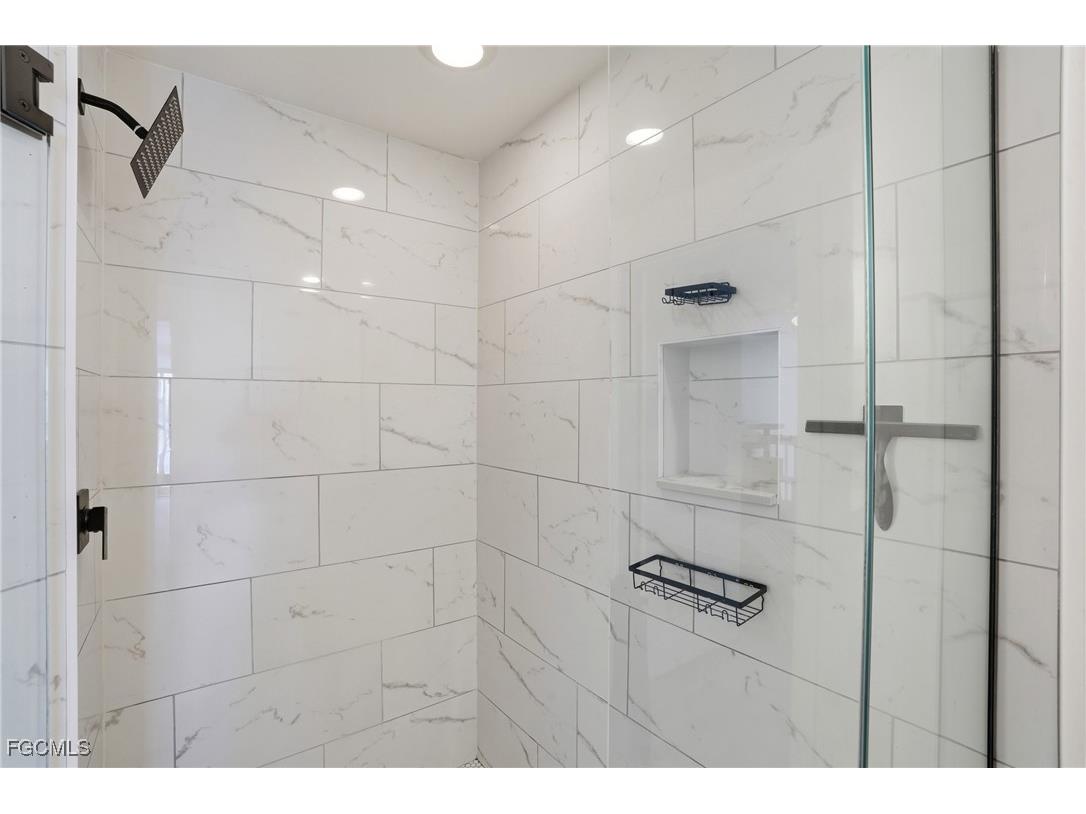 2743 1st Street #110 Fort Myers FL 33916 2025015095 image15