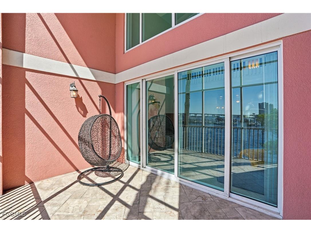 2743 1st Street #110 Fort Myers FL 33916 2025015095 image19