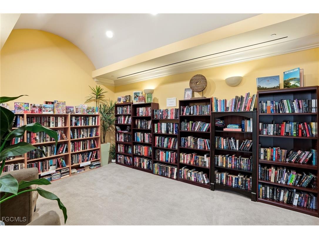 2743 1st Street #110 Fort Myers FL 33916 2025015095 image26