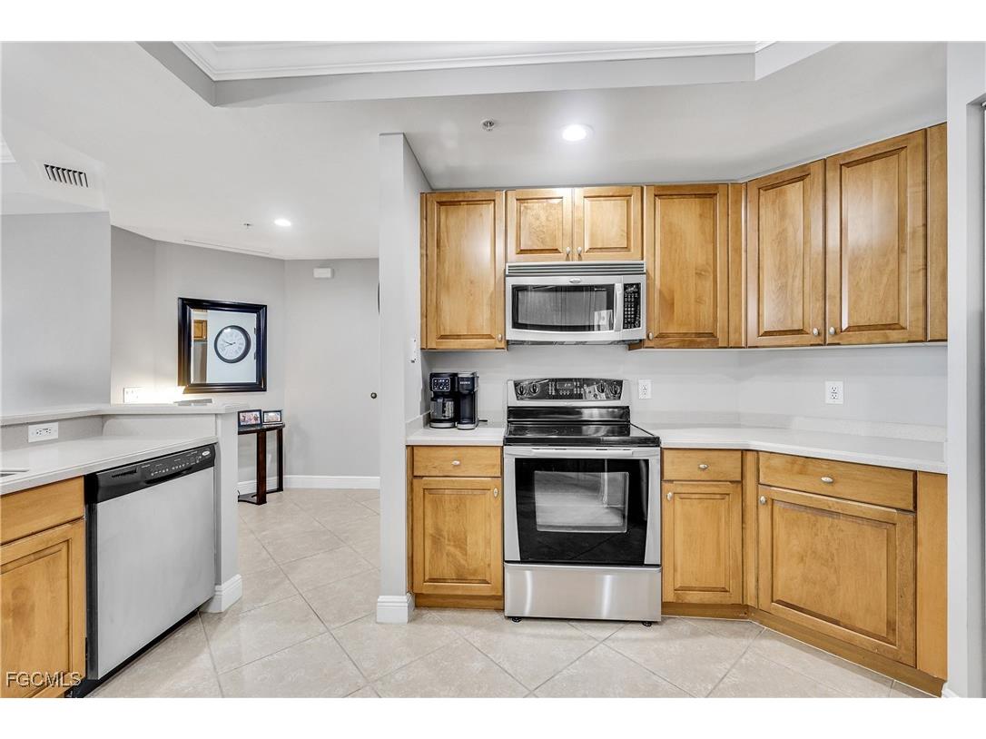 2743 1st Street #1502 Fort Myers FL 33916 2026001067 image9