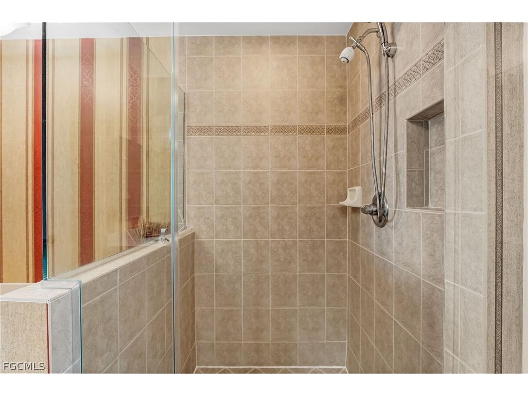 2743 1st Street #2102 Fort Myers FL 33916 2026008385 image23