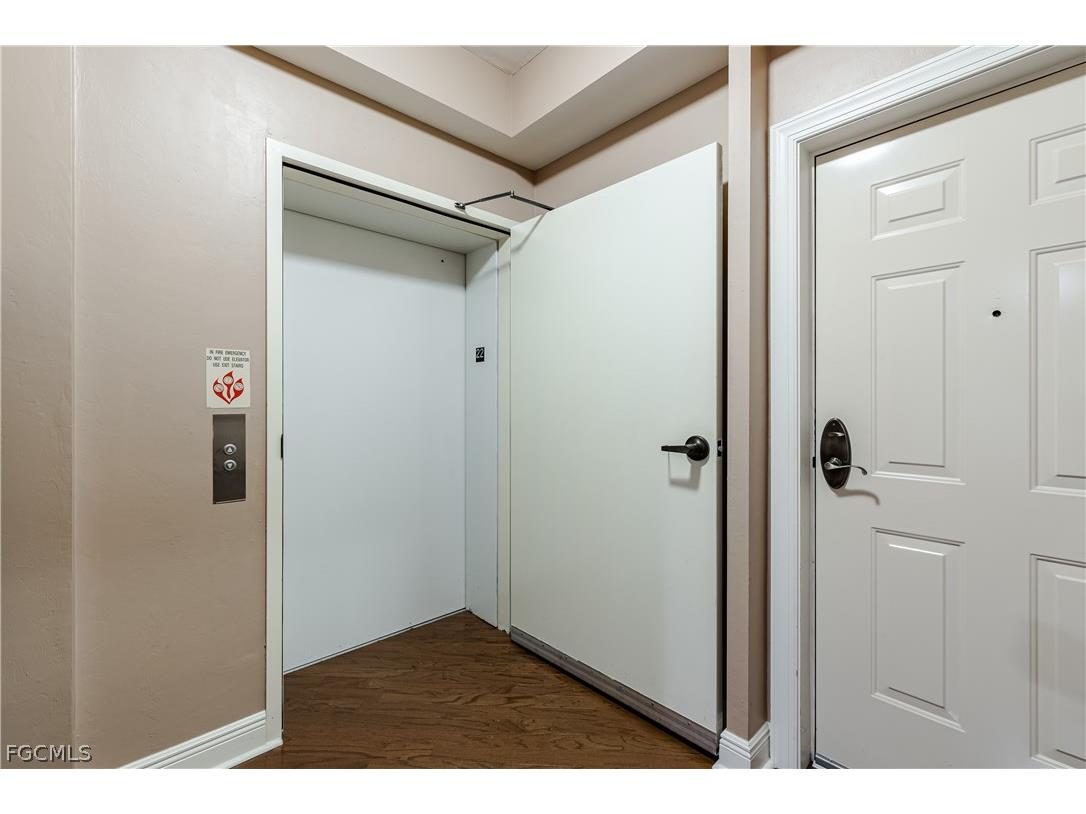 2743 1st Street #2206 Fort Myers FL 33916 2026006769 image4
