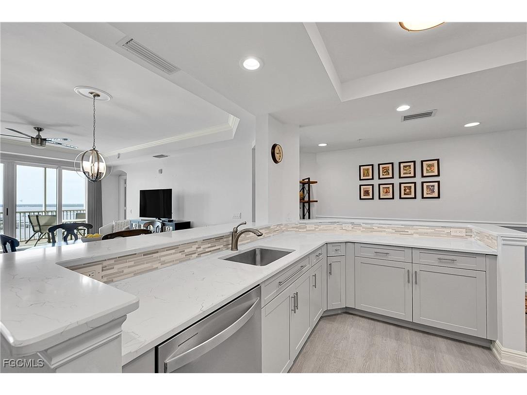 2743 1st Street #2303 Fort Myers FL 33916 2025020033 image10