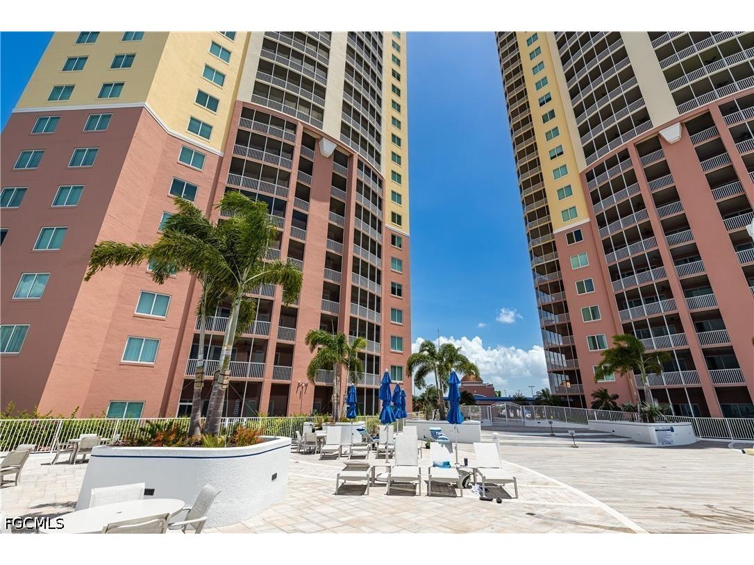 2743 1st Street #405 Fort Myers FL 33916 2026023143 image1