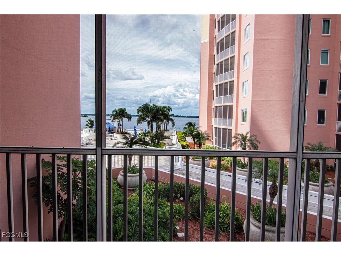 2743 1st Street #406 Fort Myers FL 33916 2025011942 image16