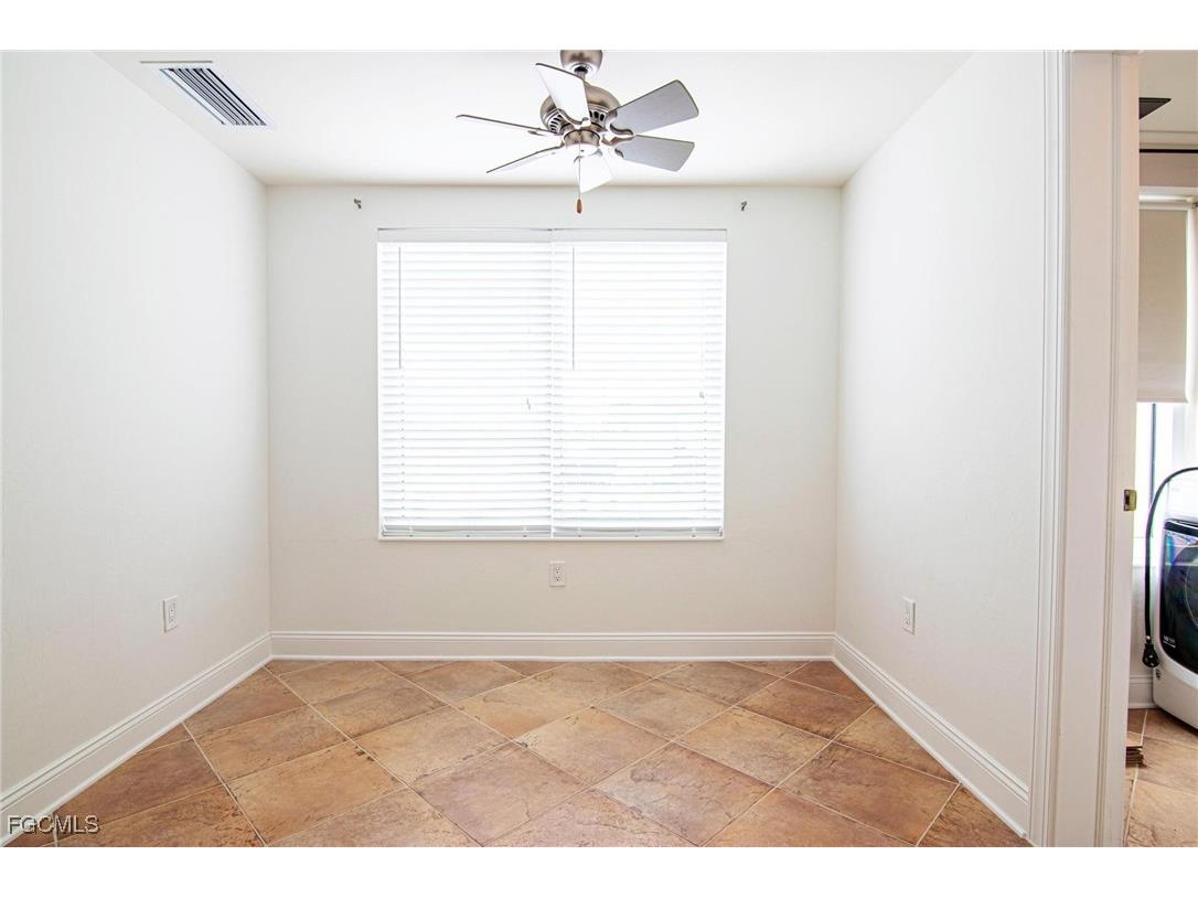 2743 1st Street #406 Fort Myers FL 33916 2025011942 image28