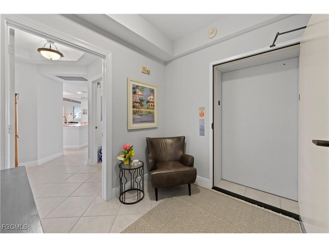 2743 1st Street #803 Fort Myers FL 33916 2025004451 image4
