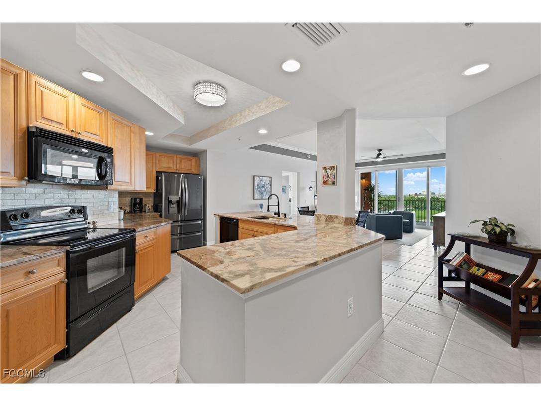 2743 1st Street #803 Fort Myers FL 33916 2025004451 image5