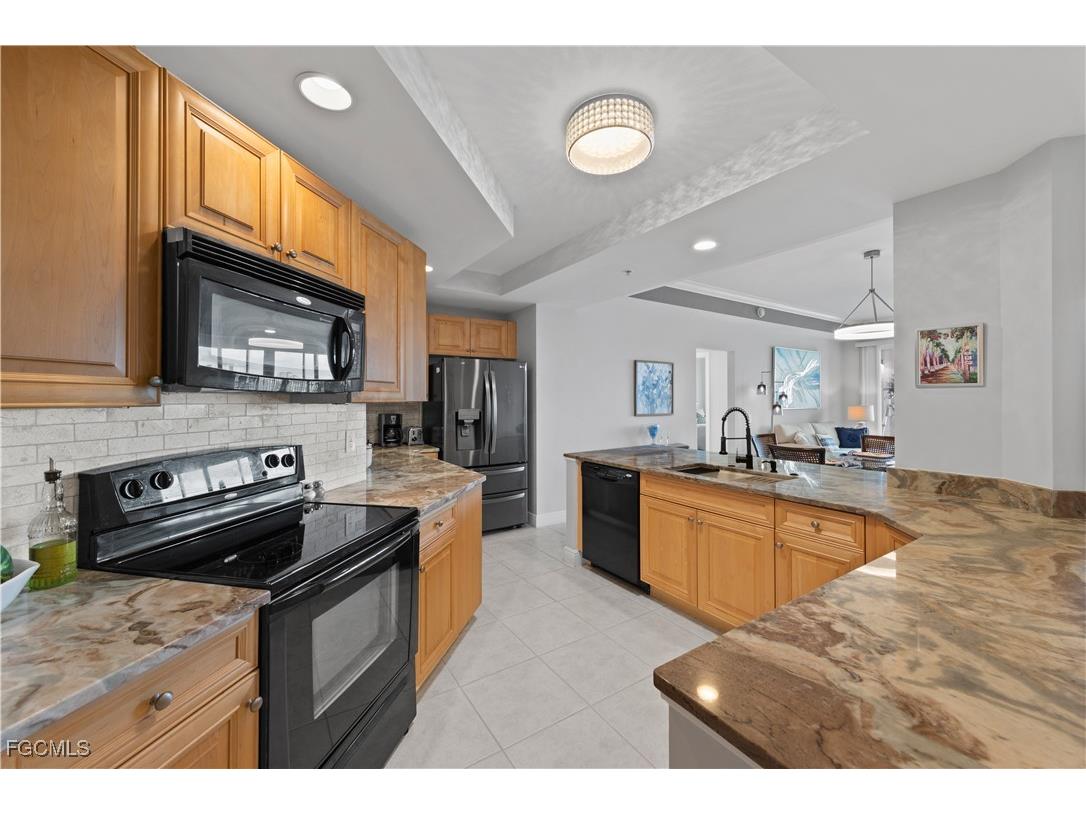 2743 1st Street #803 Fort Myers FL 33916 2025004451 image6