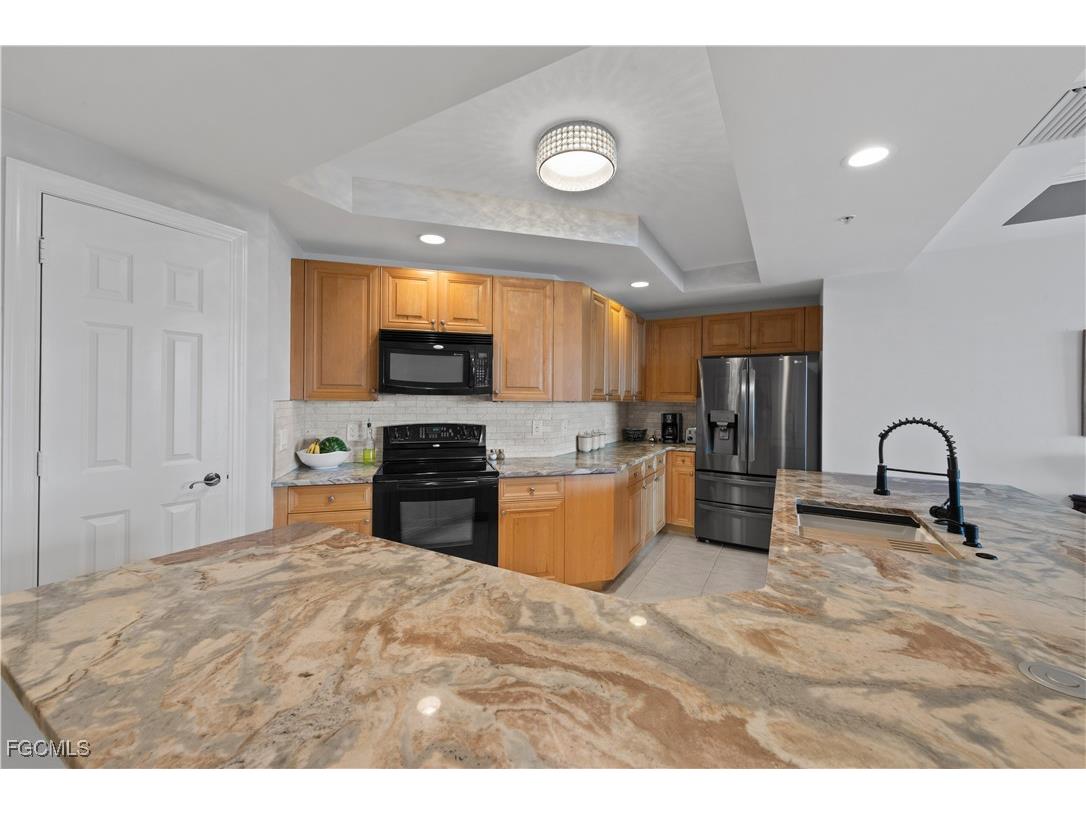 2743 1st Street #803 Fort Myers FL 33916 2025004451 image7