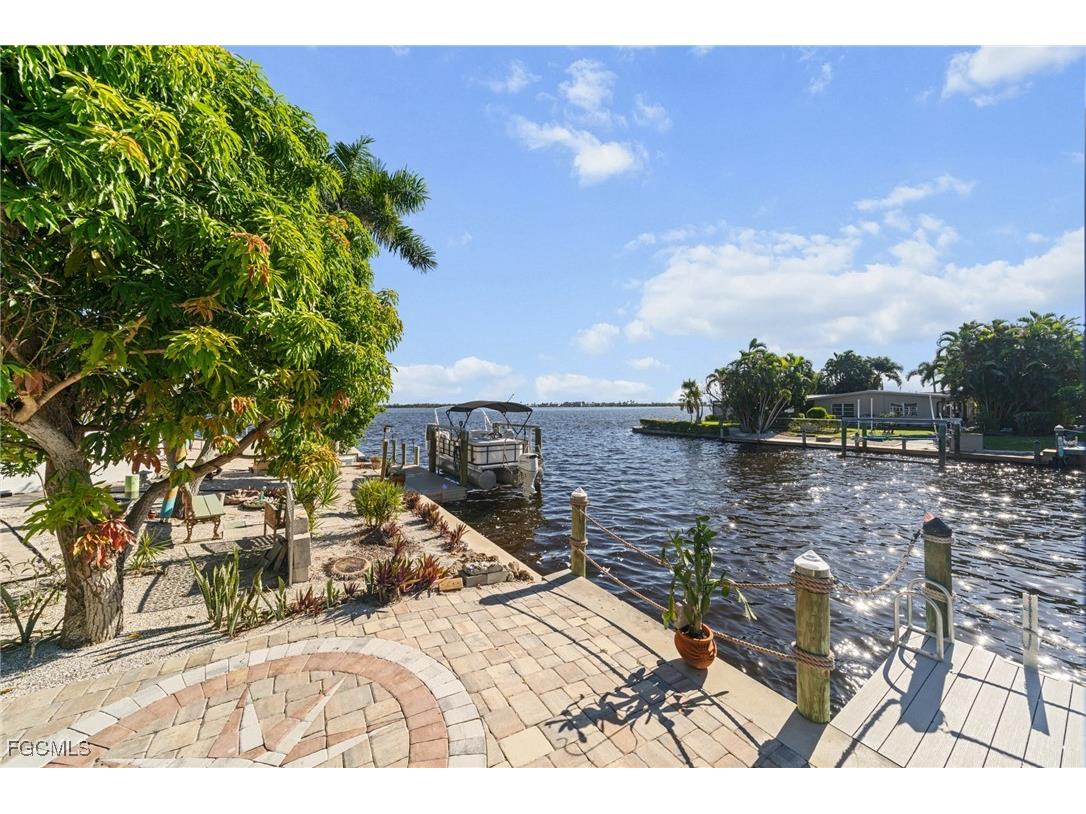 2743 Janet Street Matlacha FL 33993 2025014233 image39