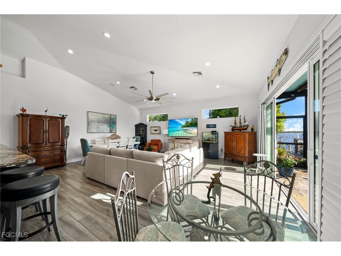 2743 Janet Street Matlacha FL 33993 2025014233 image8