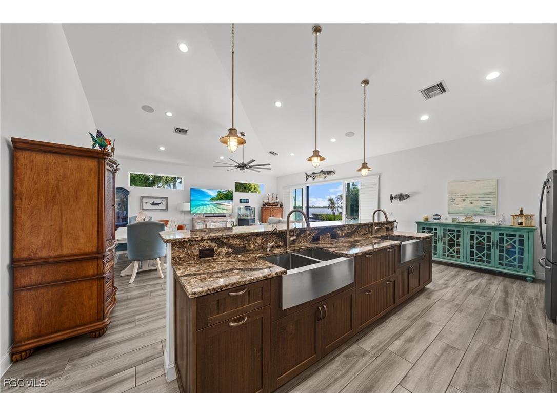 2743 Janet Street Matlacha FL 33993 2025014233 image9