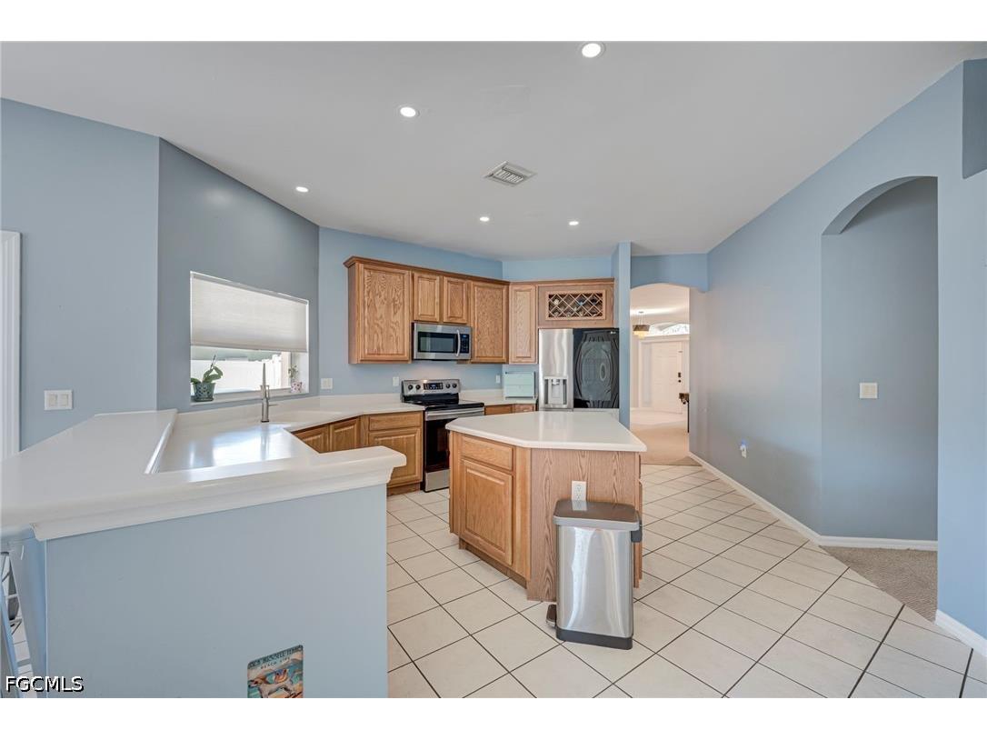 2743 Nature Pointe Loop Fort Myers FL 33905 2026025458 image10