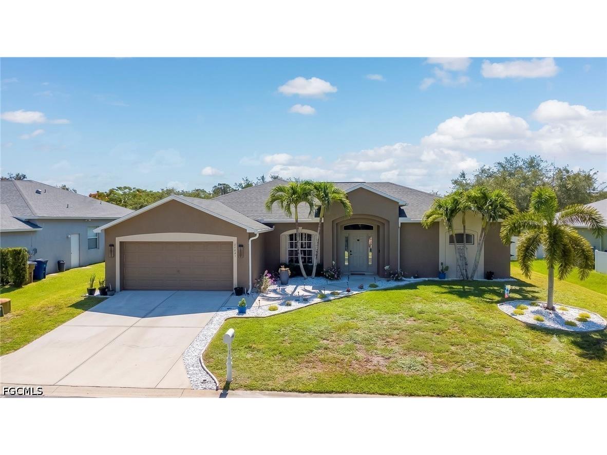 2743 Nature Pointe Loop Fort Myers FL 33905 2026025458 image2